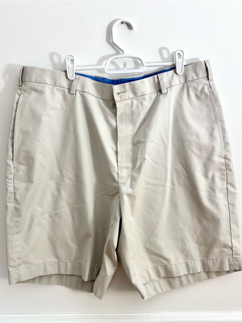 Brooks Brothers Light Beige Flat Front Men's Shorts